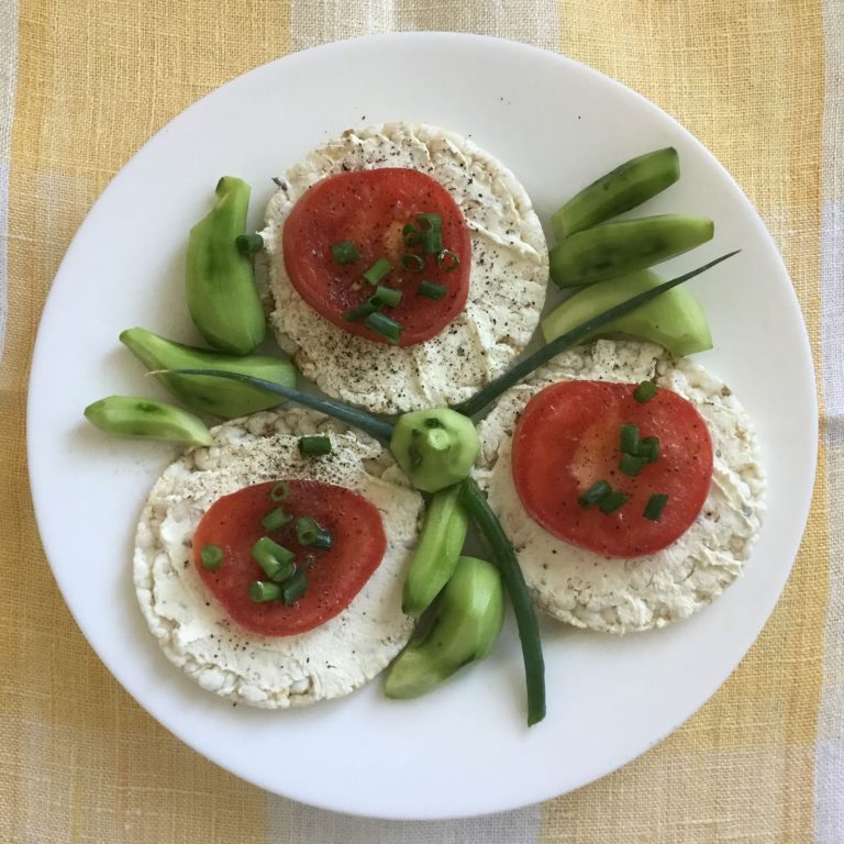 Gluten free Low Calorie Rice Cake Canape