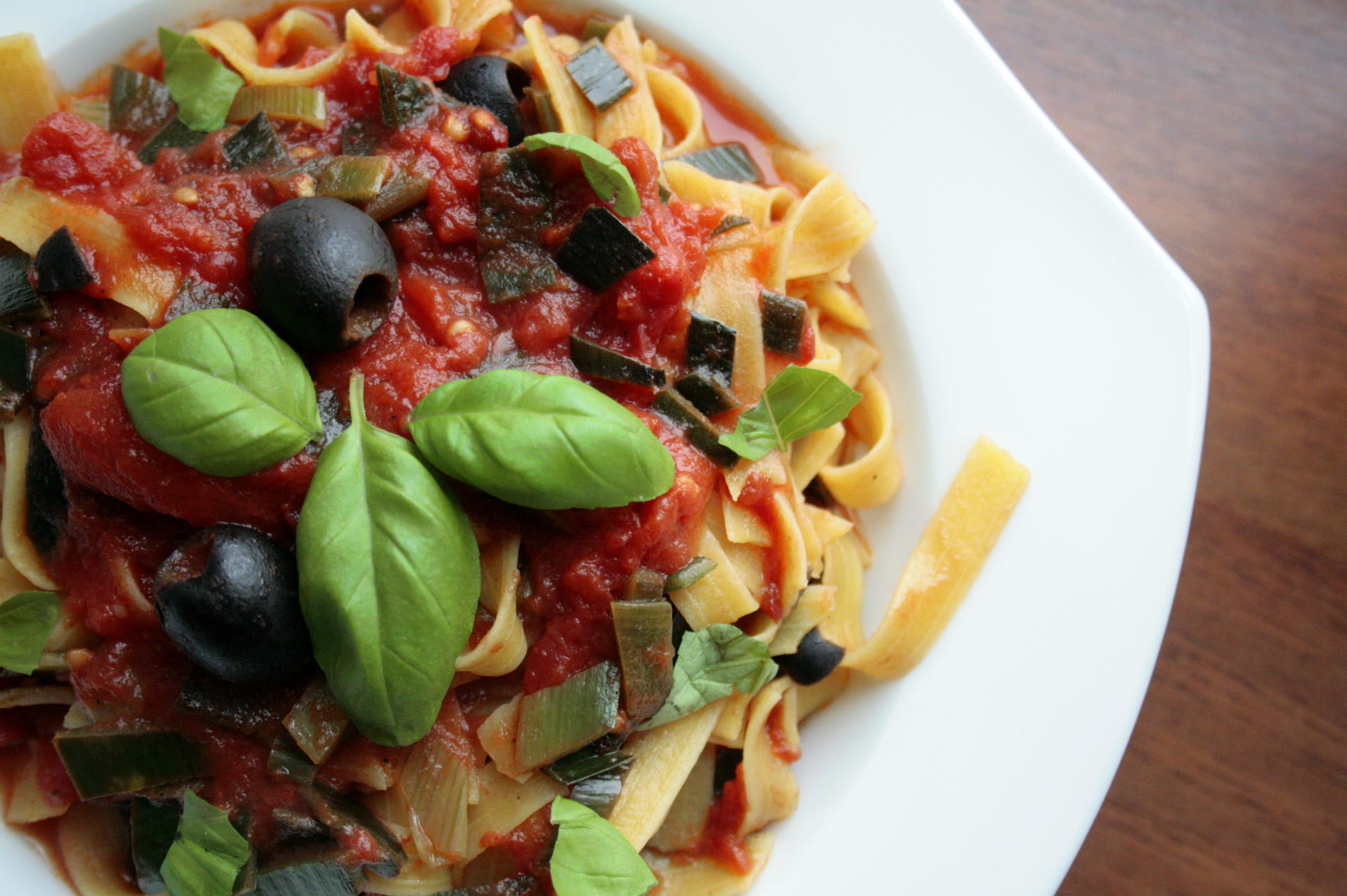 Low FODMAP tomato pasta sauce Fit FODMAP Foodie