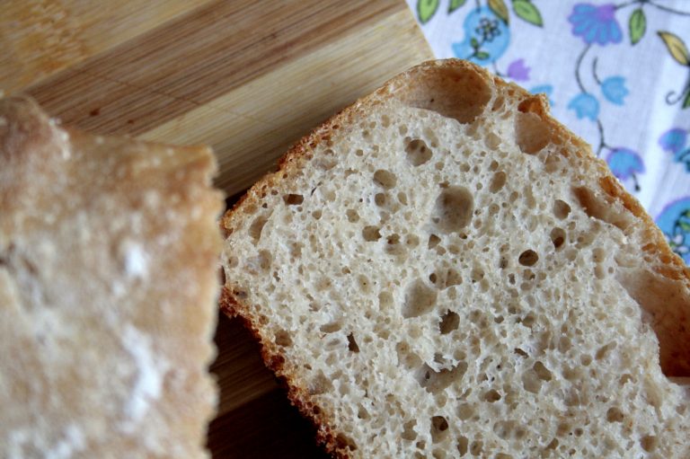 Low FODMAP spelt sourdough bread Fit FODMAP Foodie