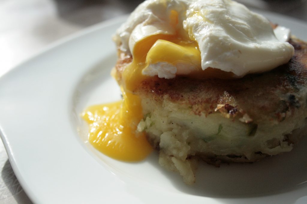 Low FODMAP Bubble and Squeak with Poached Egg