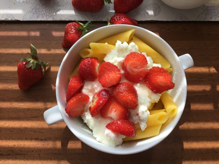 Low FODMAP gluten free pasta with strawberries