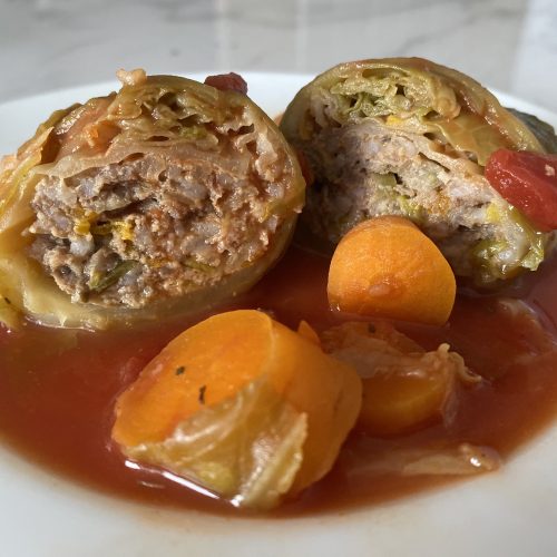 Stuffed cabbage rolls (Low FODMAP)